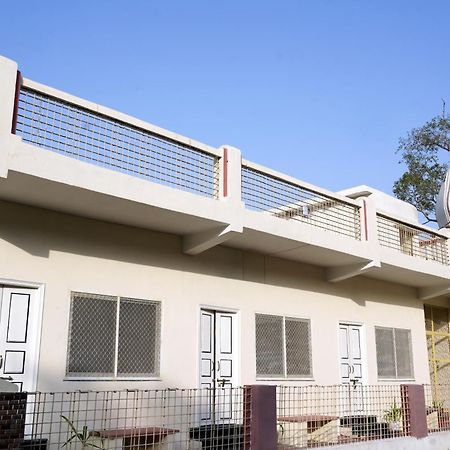Hotel Shree Krishna Bhakti Ashram Vrindāvan Esterno foto